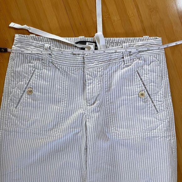 White & Grey Striped Straight Leg Capri Pants - Picture 4 of 8
